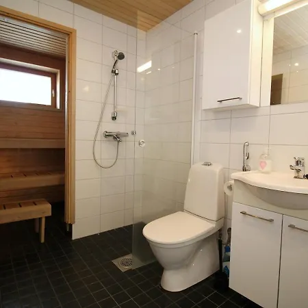 Spacious For 5 With Sauna In Lonttinen * توركو